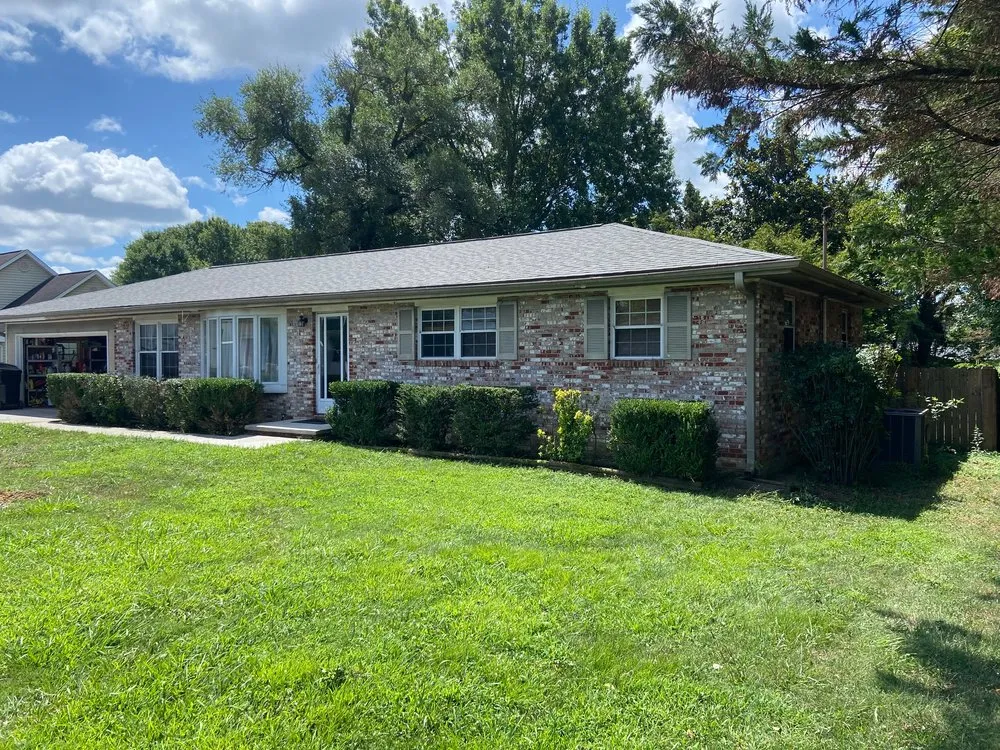 Expert lawn mowing service in Knoxville, TN - Steve's Scapes Landscaping