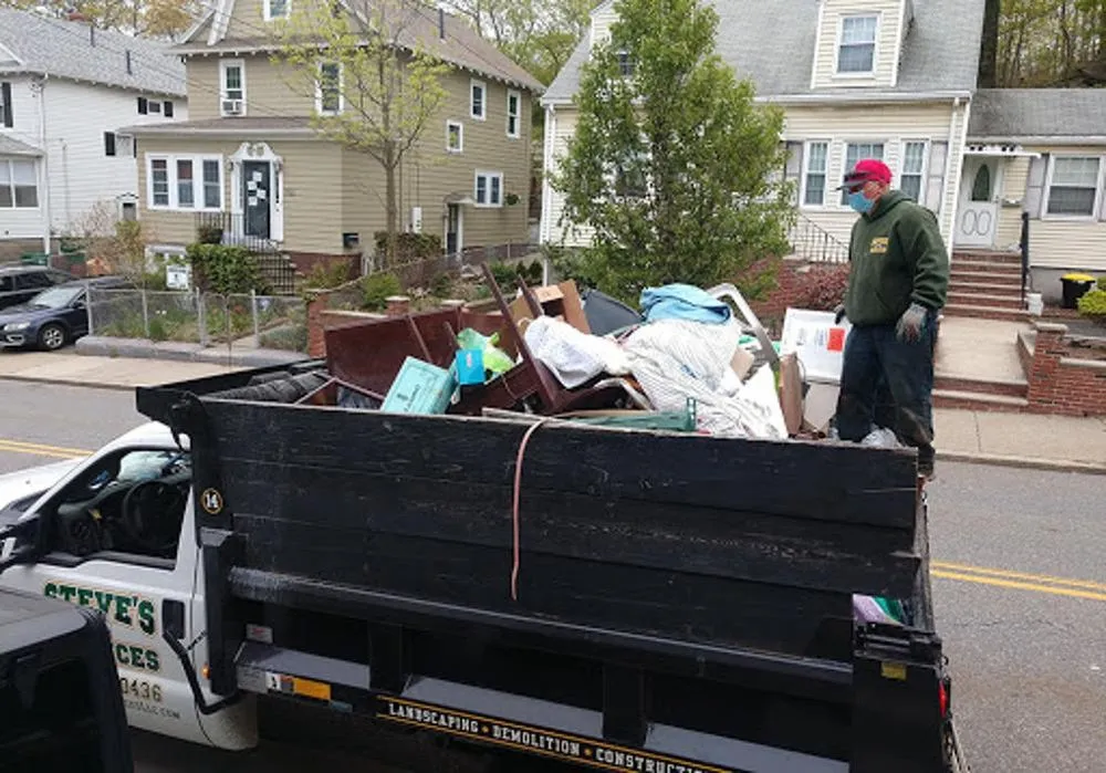 Affordable garden landscaping for beautiful yards across Everett, MA - Steve's Services