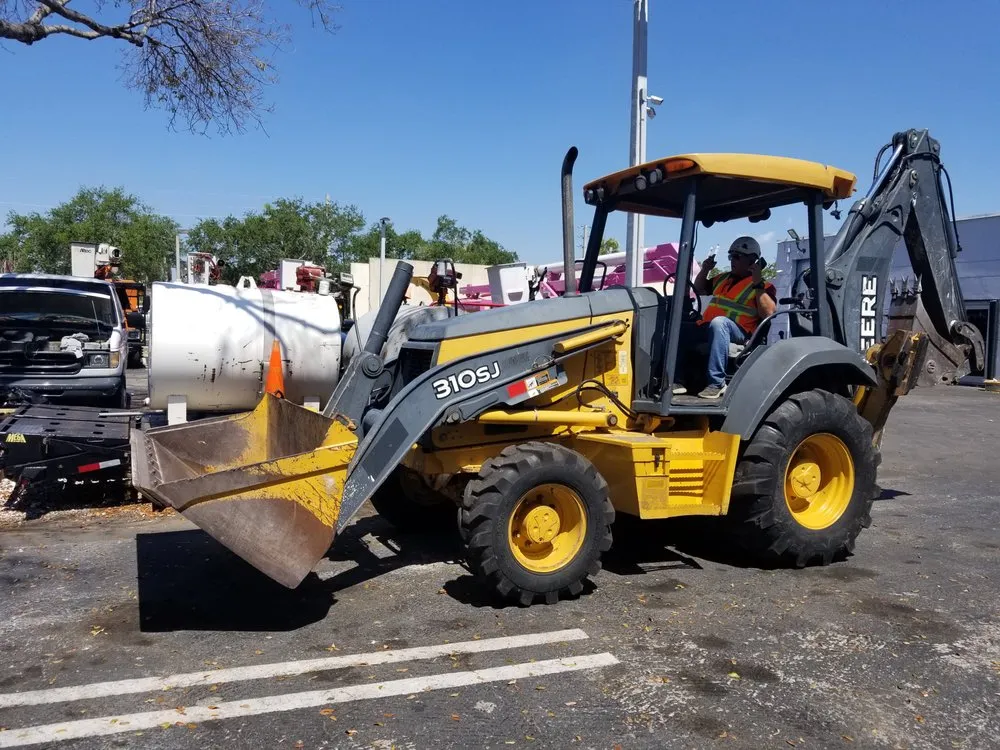 Affordable landscaping services in Miami, FL - Steve's Tree & Landscape