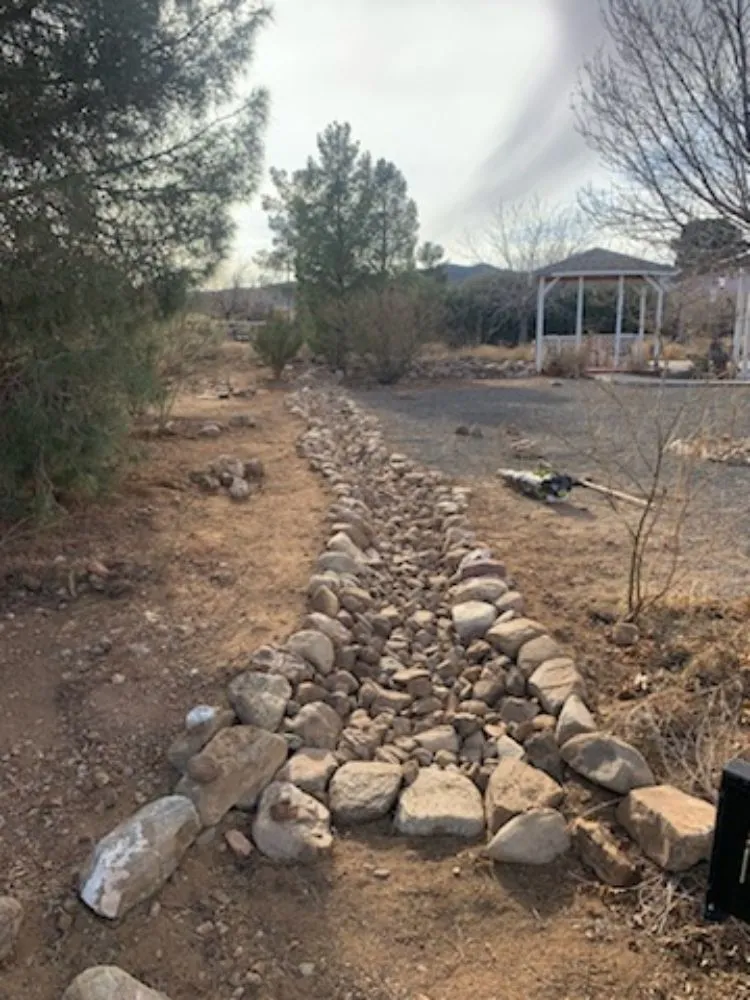 Top-rated garden landscaping in Kingman, AZ by Stevie's Workers