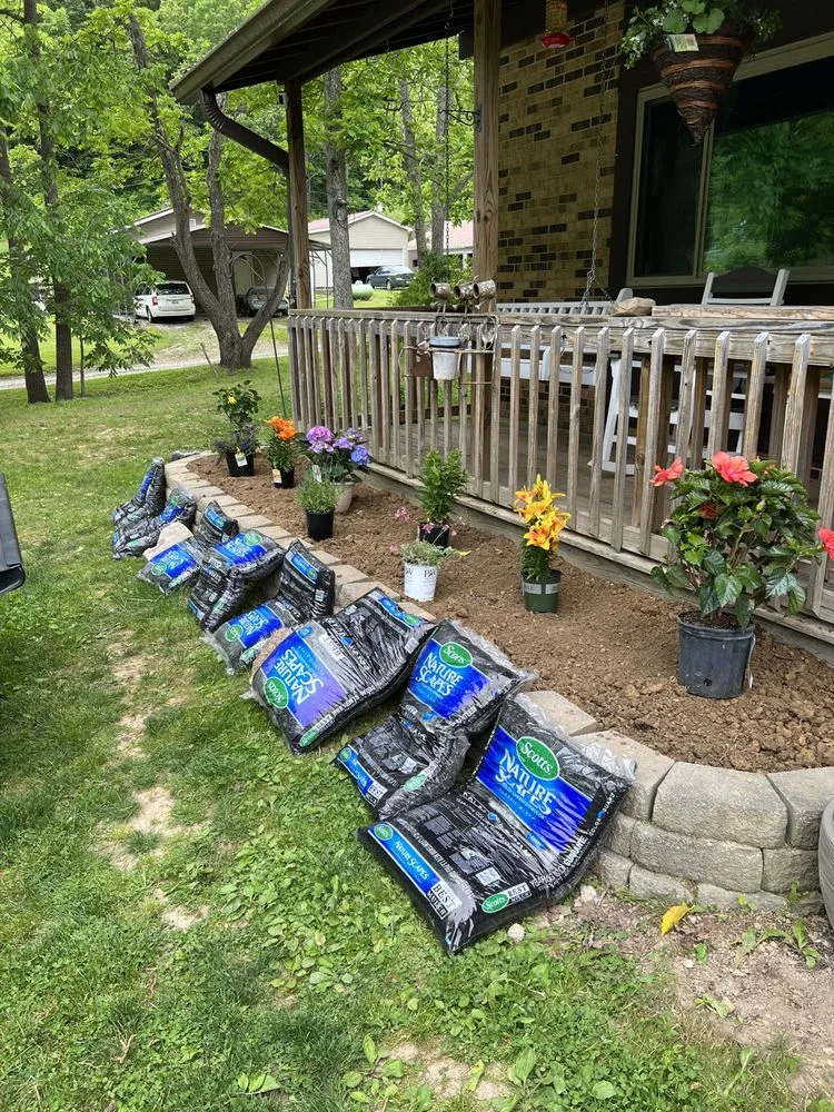 Top-rated lawn care service in South Portsmouth, KY by Stewart Home Improvement