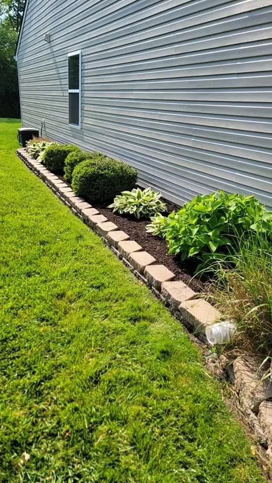 Custom residential landscaping in Indianapolis, IN by Stewart's Landscape and Lawncare