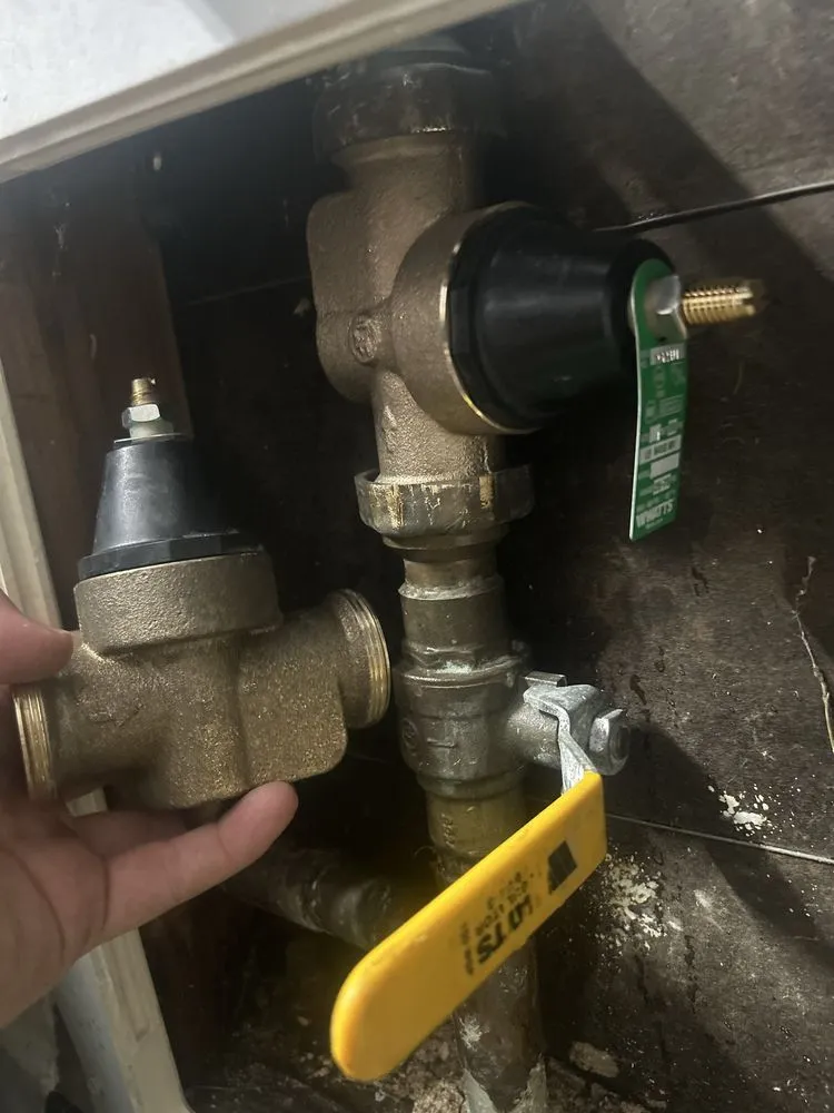 Top-rated landscape installation with custom design in Fontana, CA by Stewart’s Landscaping & Sprinkler Repair