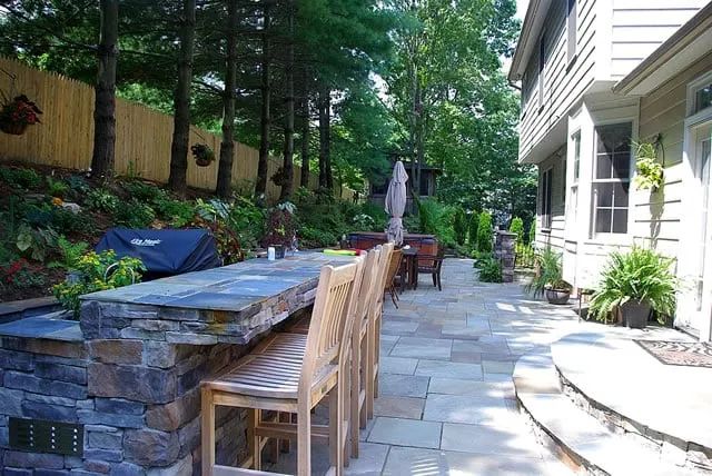Local yard maintenance in Annapolis, MD by Stewarts Lawn & Landscape