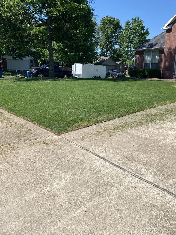 Affordable garden landscaping in Rogers, AR by Stewart’s Lawn Care