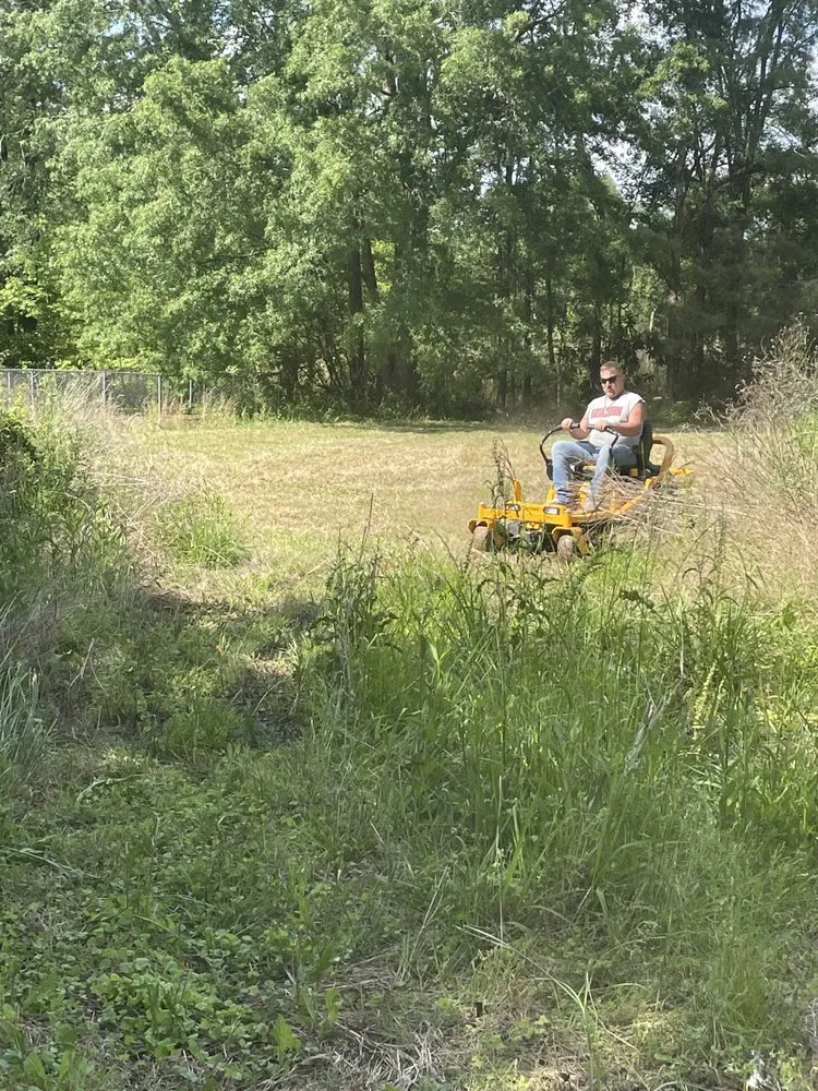 Expert garden landscaping near you in Rogers, AR by Stewart’s Lawn Care