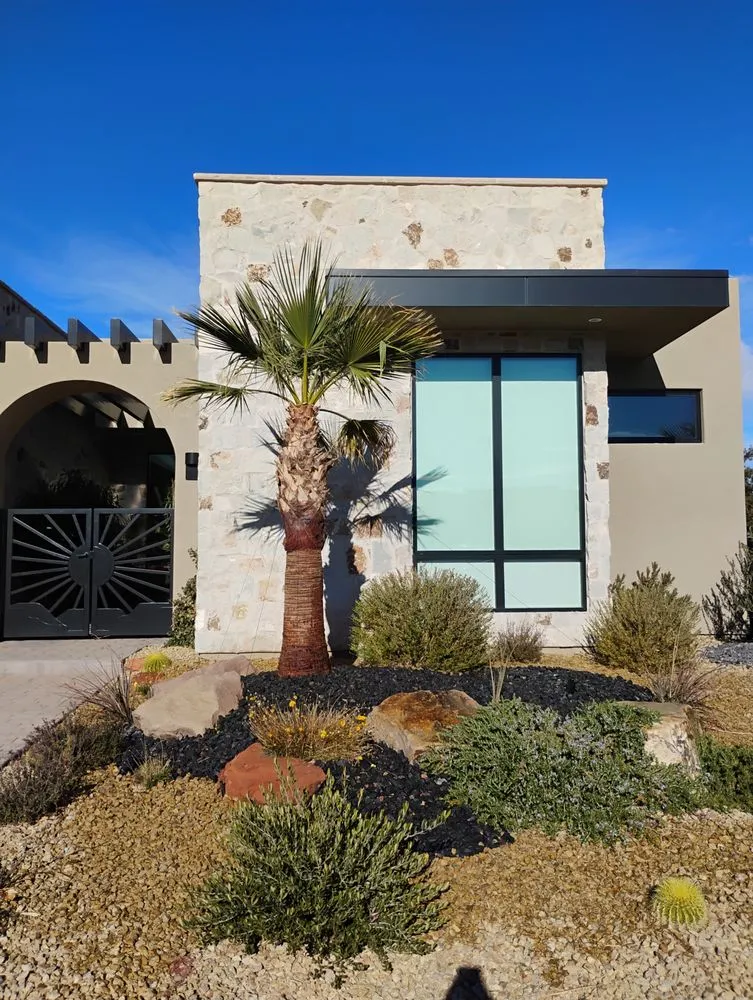 Custom garden landscaping experts serving St. George, UT - STG Crew Maintenance & Landscaping