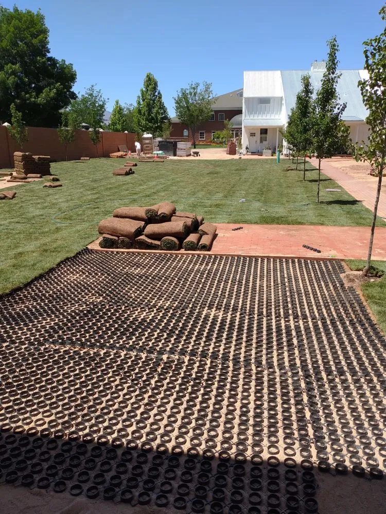 Affordable lawn mowing service experts serving St. George, UT - STG Crew Maintenance & Landscaping