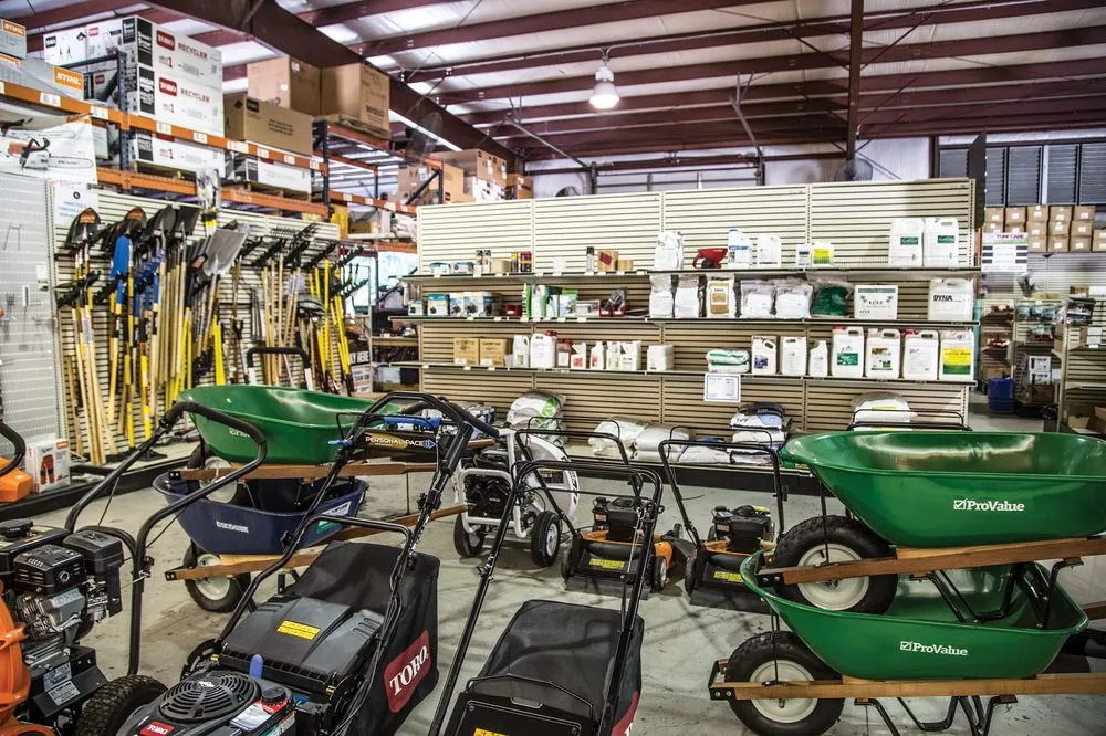 Professional outdoor landscaping experts serving Charleston, SC - STI Turf Care Equipment