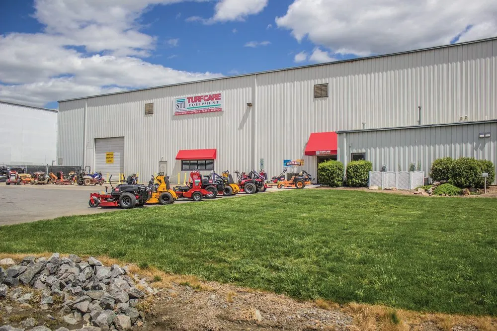 Local garden landscaping in Pineville, NC by STI Turf Care Equipment