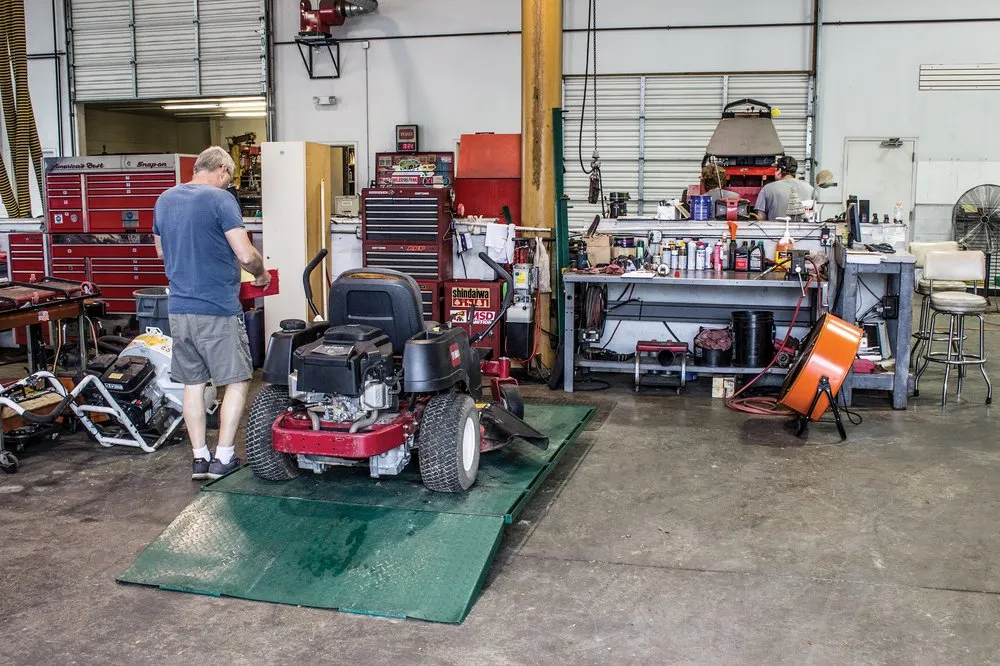 Professional yard maintenance in Richmond, VA - STI Turf Care Equipment