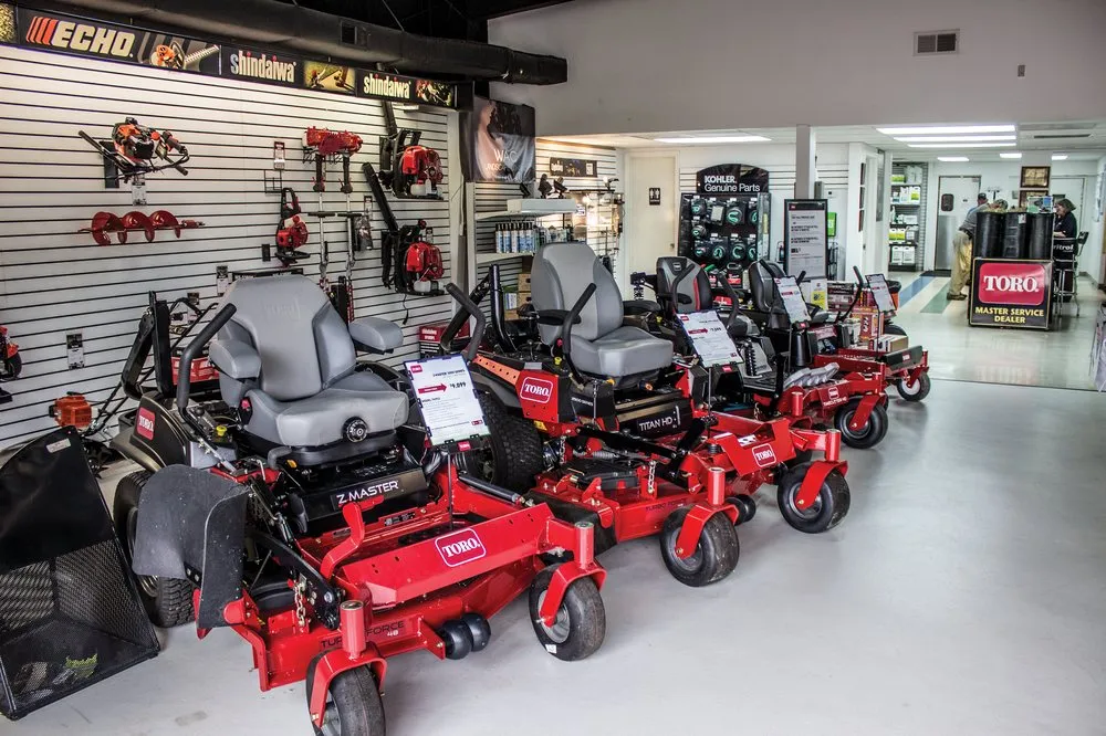 Reliable yard maintenance for year-round maintenance in Yorktown, VA by STI Turf Care Equipment