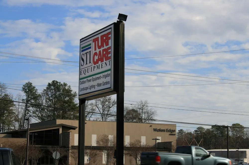 Custom residential landscaping in Yorktown, VA by STI Turf Care Equipment