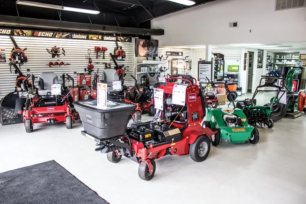 Custom outdoor landscaping for homes in Yorktown, VA by STI Turf Care Equipment