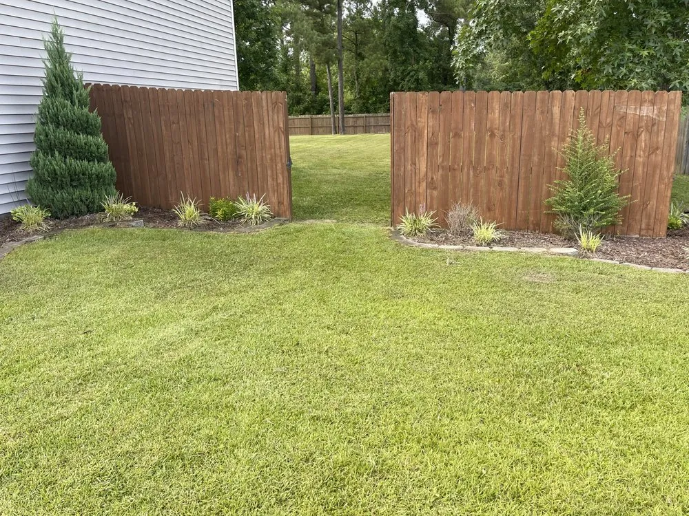 Reliable yard cleanup service experts serving Trenton, NC - Sticking To Your Roots