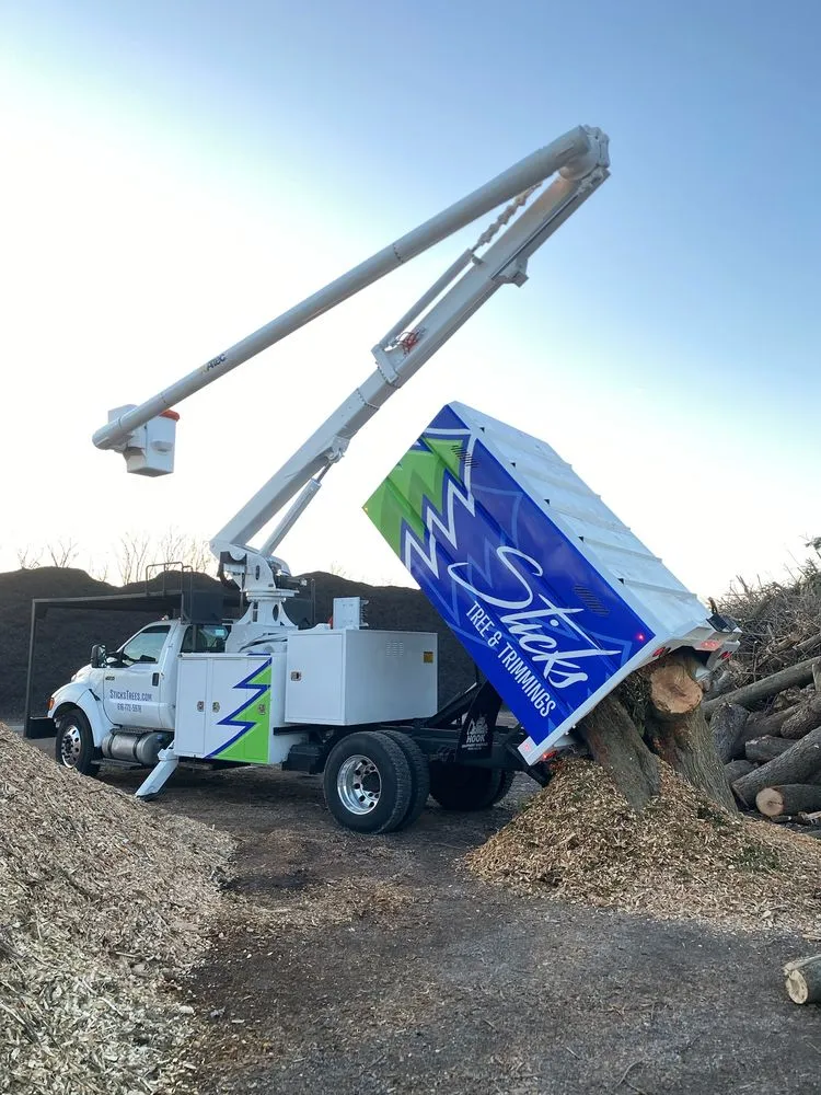 Top-rated garden landscaping for year-round maintenance in Holland, MI by Sticks Tree and Trimmings