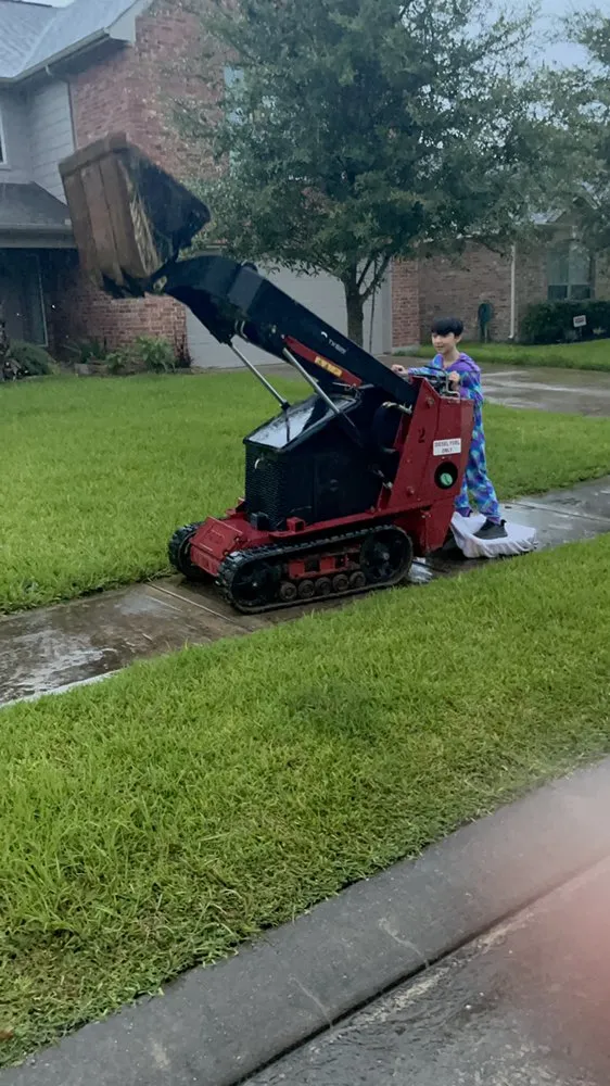 Reliable yard maintenance experts serving Richmond, TX - Stiefel Construction