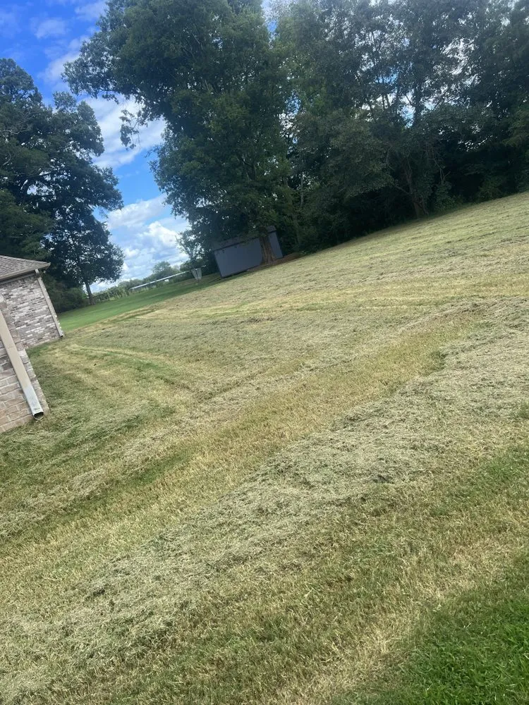 Affordable lawn mowing service experts serving Huntsville, AL - Stiles Lawn Care