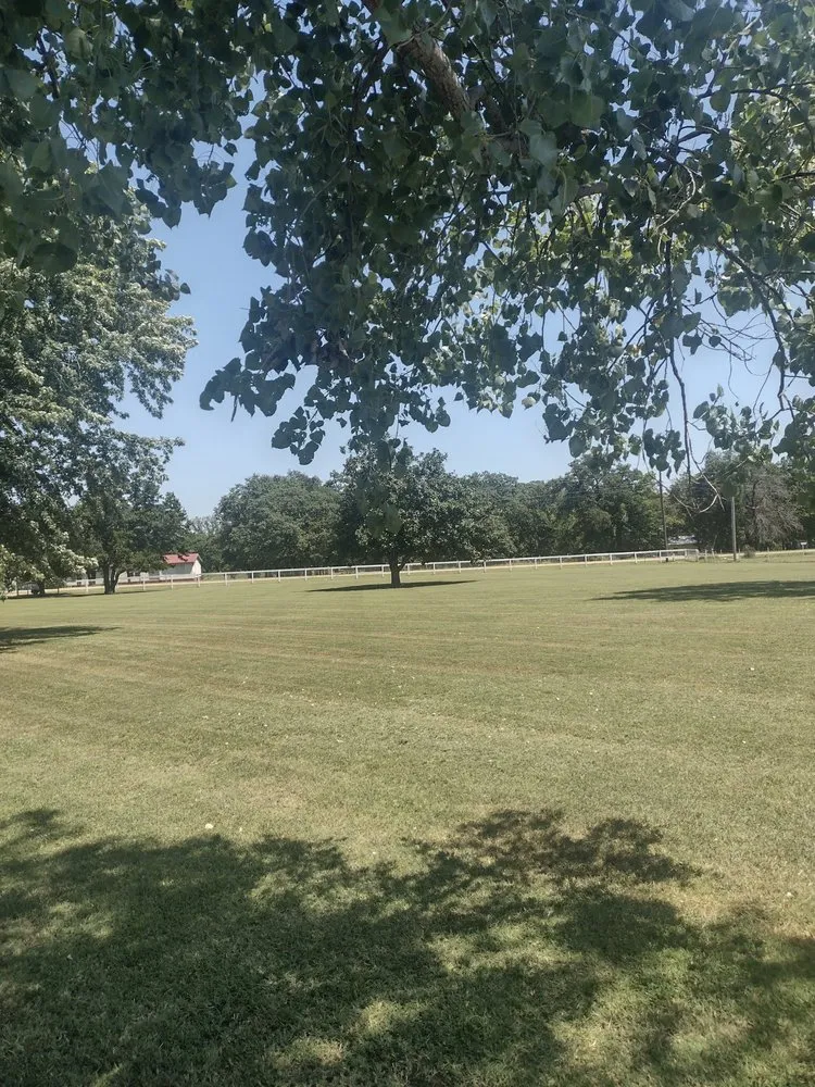 Custom garden landscaping experts serving Shawnee, OK - Stiles Mow & Trim