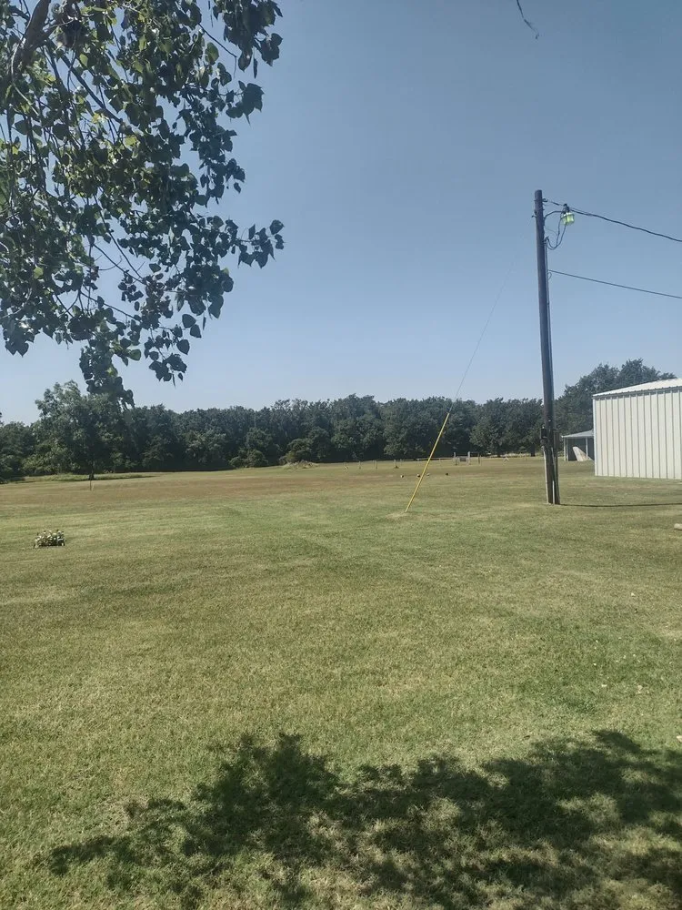 Expert lawn care service in Shawnee, OK by Stiles Mow & Trim