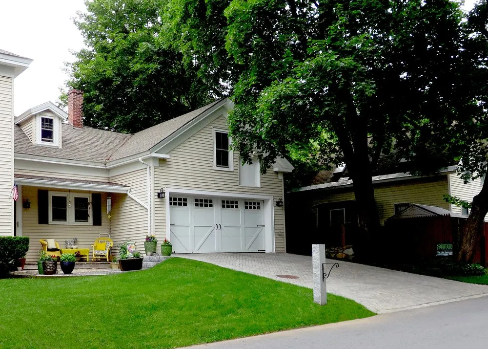 Professional lawn care service in Sterling, MA by Stillman Landscape