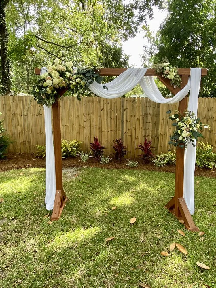 Local landscaping services in Tallahassee, FL by Stillwater Nurseries