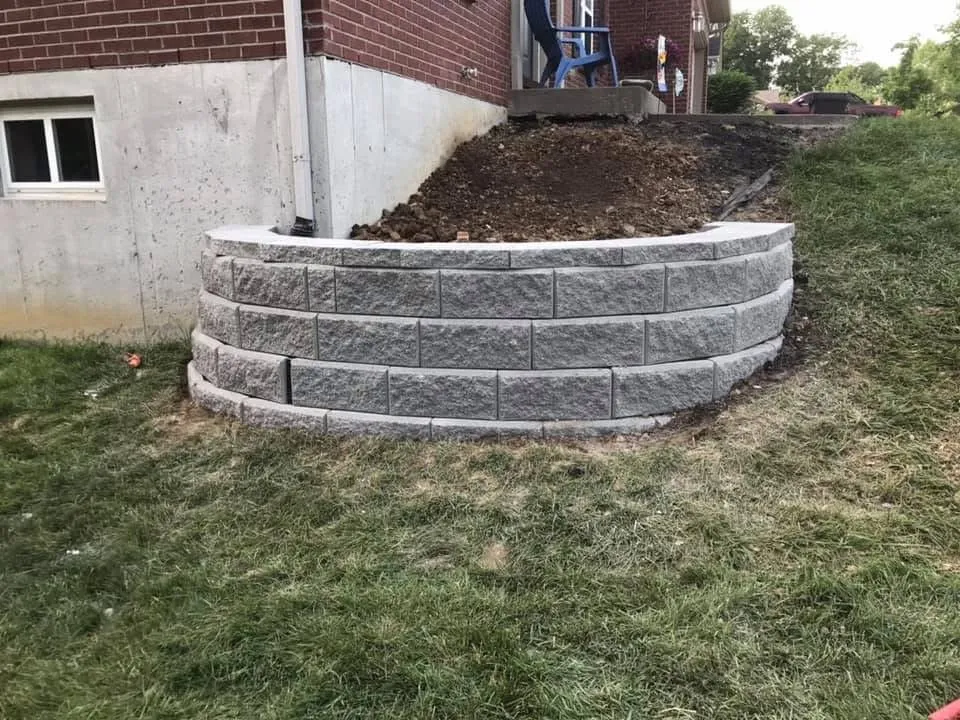 Custom landscaping services experts serving Florence, KY - Stith Landscape And Hardscape