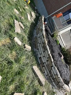 Stith Landscape And Hardscape Logo