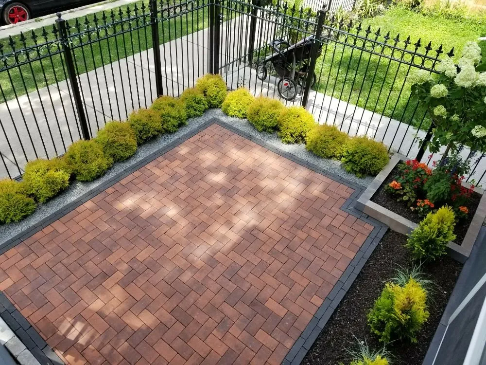Custom residential landscaping in Chicago, IL - STK Landscaping