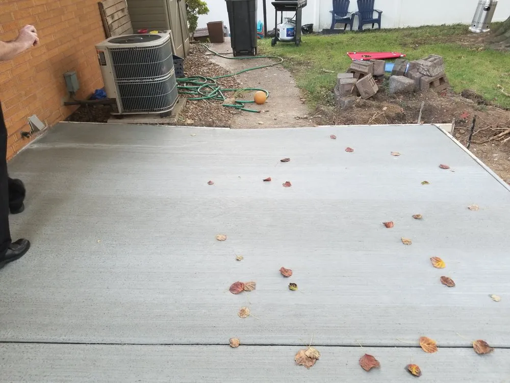 Trusted yard maintenance in Fenton, MO by STL Concrete And Landscaping