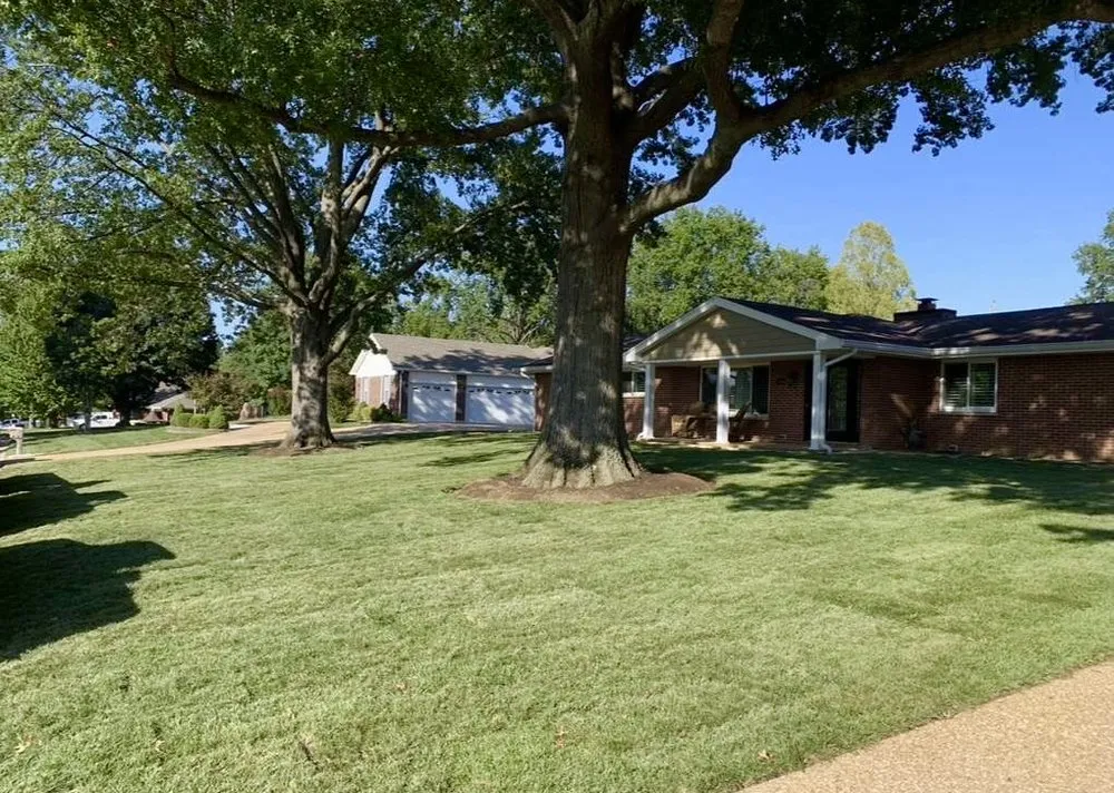 Affordable garden landscaping in Scotsdale, MO - Stl Sod Install & Hardscapes