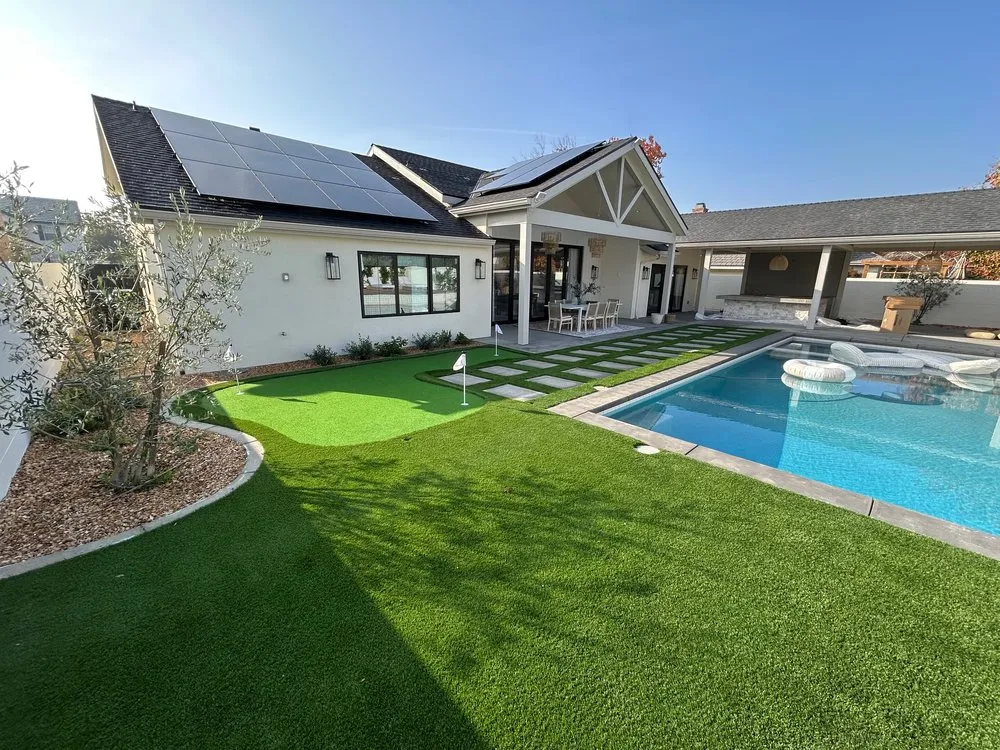 Expert lawn mowing service experts serving Bakersfield, CA - Stockdale Landscape