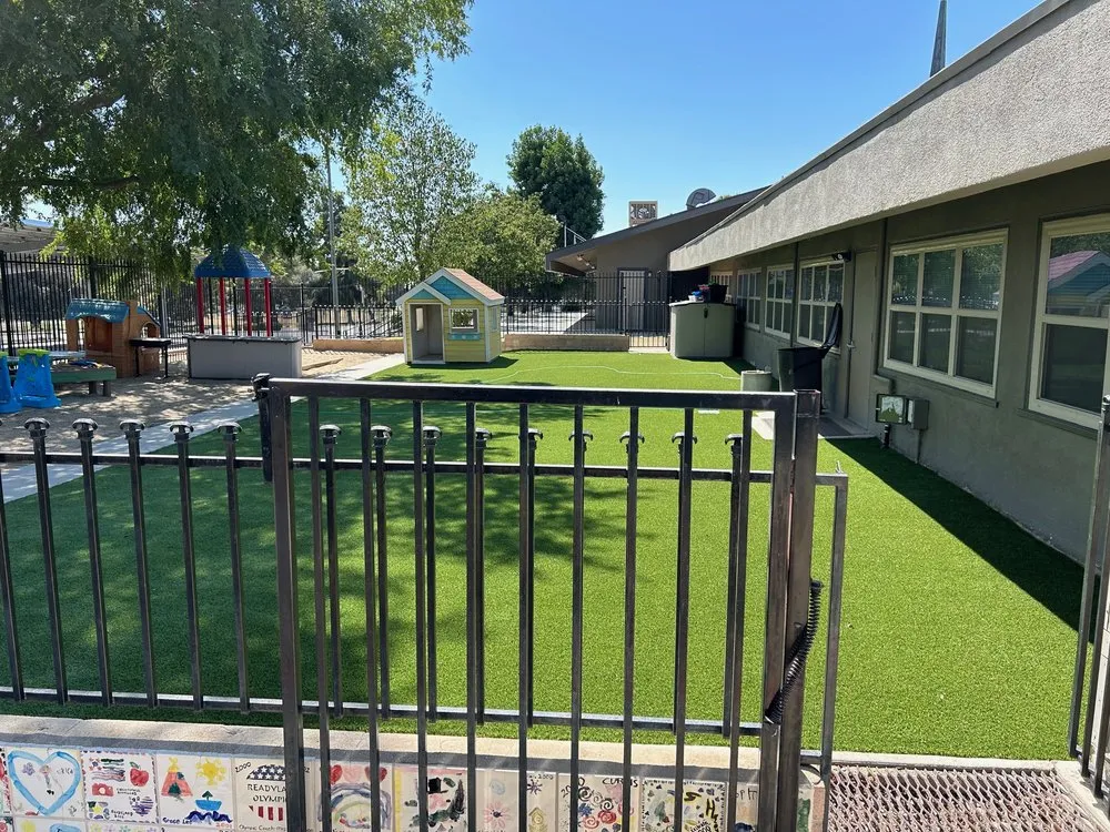 Local yard cleanup service for year-round maintenance across Bakersfield, CA - Stockdale Landscape