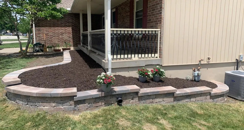 Affordable landscape installation for homes in Lee's Summit, MO by Stockdale Outdoors