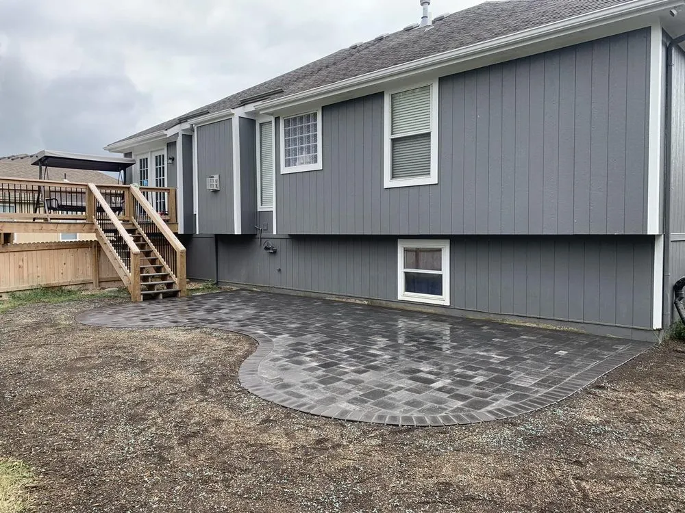 Local lawn care service for residential properties across Lee's Summit, MO - Stockdale Outdoors