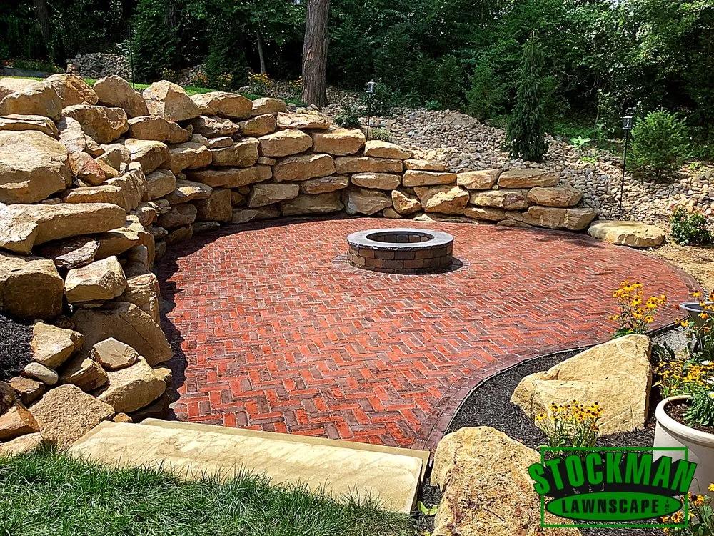 Local garden landscaping experts serving Pittsburgh, PA - Stockman Lawnscape