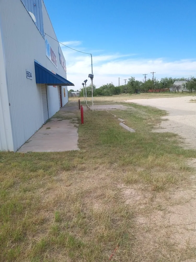 Expert yard cleanup service in Abilene, TX - Stokely Removal Services