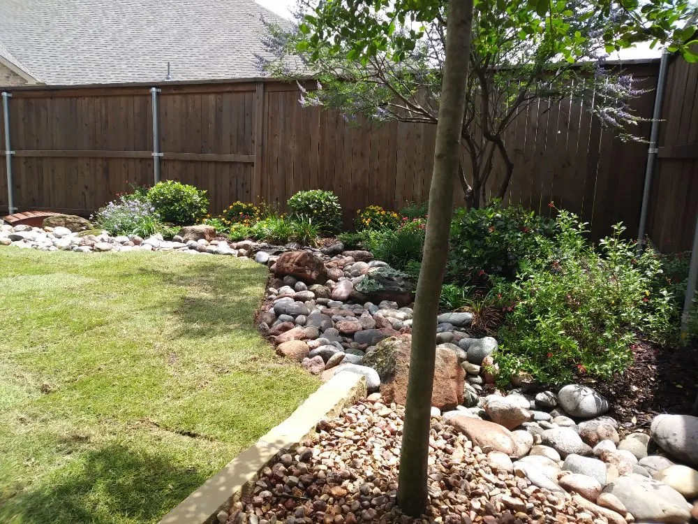 Custom yard maintenance experts serving Justin, TX - Stone & Landscaping Masters