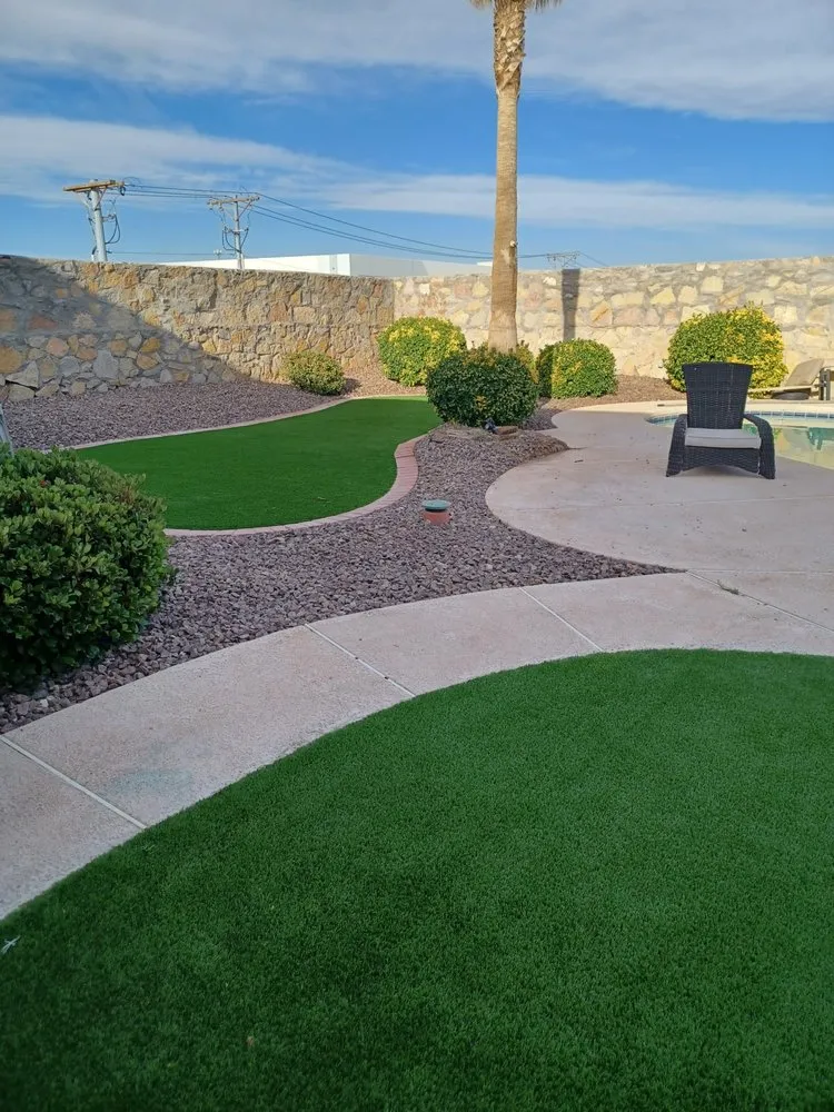 Expert yard maintenance in Socorro, TX by Stone & Steel