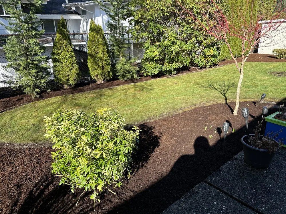 Local lawn mowing service experts serving Tacoma, WA - Stone Altar landscaping company