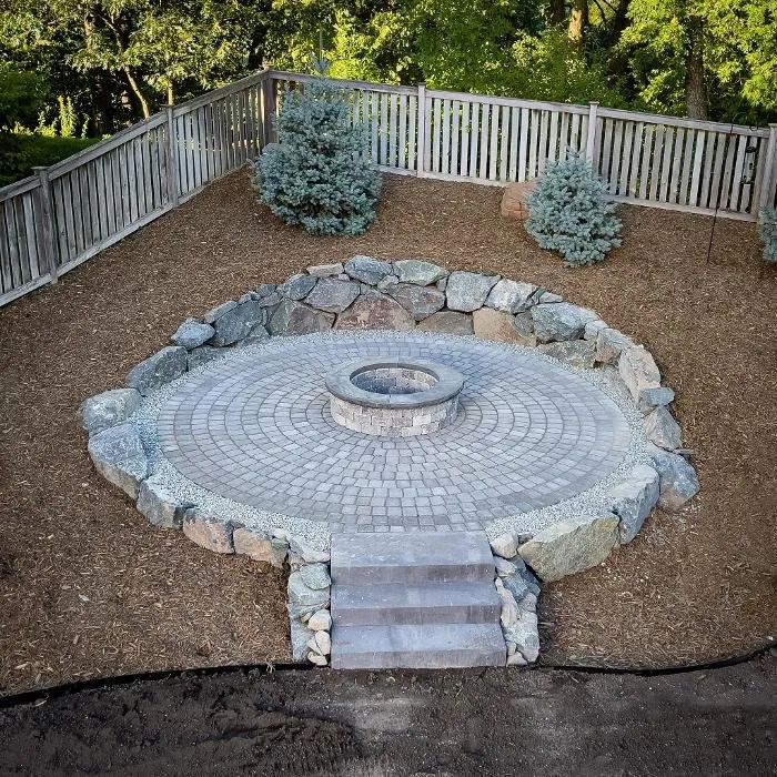 Professional yard maintenance in Minneapolis, MN - Stone Arch Landscapes