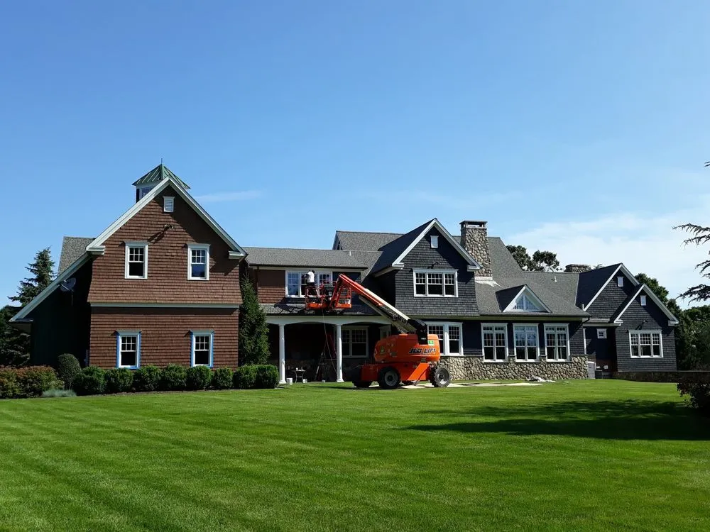 Custom yard maintenance in Darien, CT - Stone Bridge