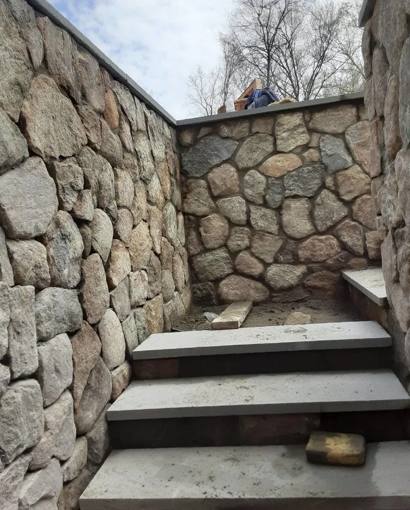 Local lawn mowing service in Darien, CT by Stone Bridge