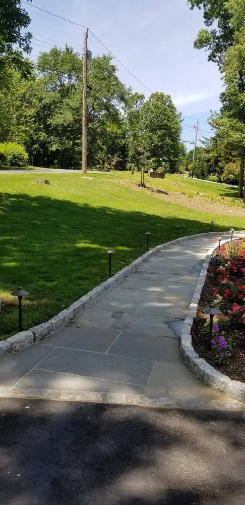 Local garden landscaping in Darien, CT by Stone Bridge
