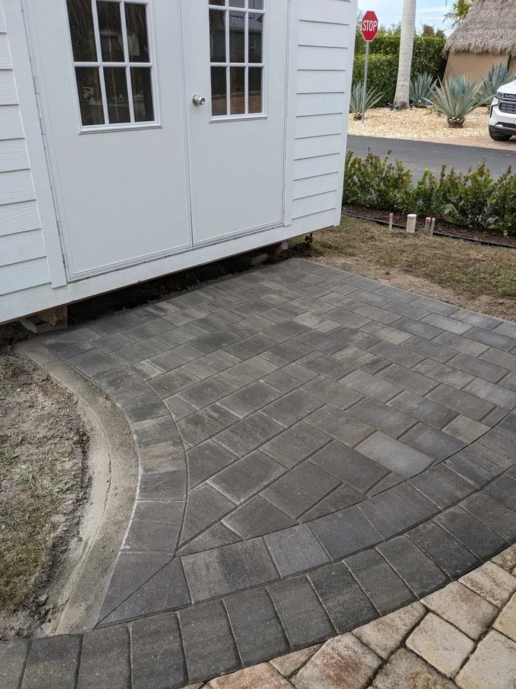 Local yard maintenance in Okeechobee, FL by Stone Craft