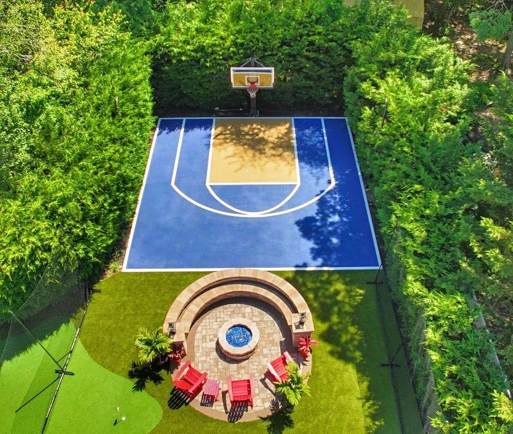 Trusted lawn care service in Deer Park, NY - Stone Creations of Long Island Pavers & Masonry