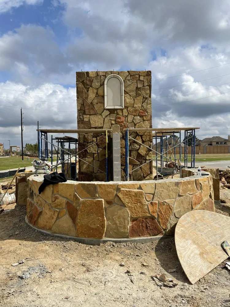 Affordable outdoor landscaping in Tomball, TX - Stone Creations of Texas