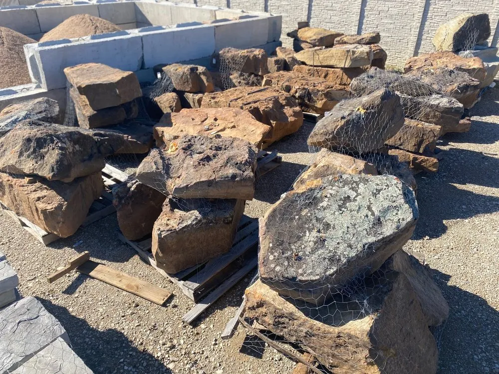 Local yard maintenance for homes in Hutchins, TX by Stone Depot of Texas