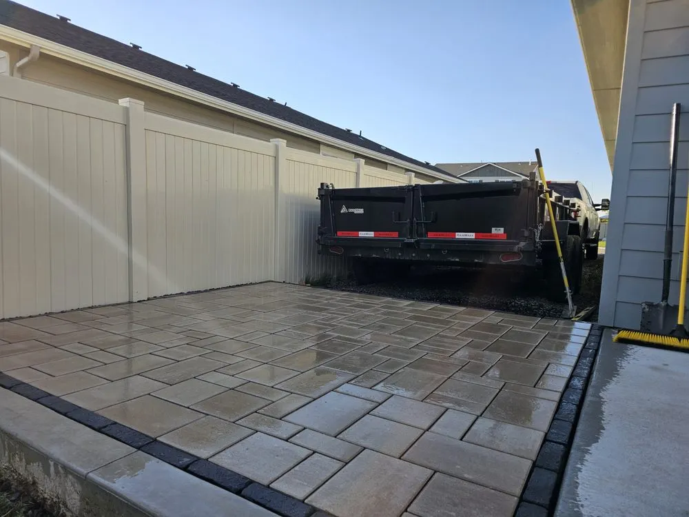 Affordable landscaping services experts serving Meridian, ID - Stone Edge Construction