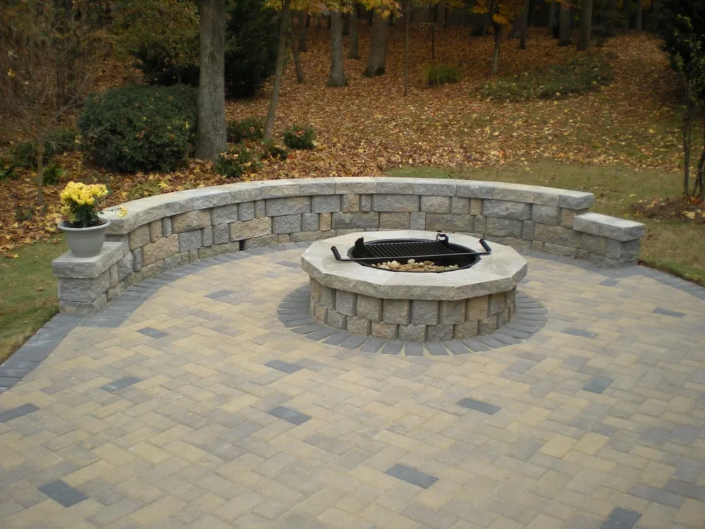 Trusted lawn mowing service experts serving Dallas, GA - Stone Edge Landscapes